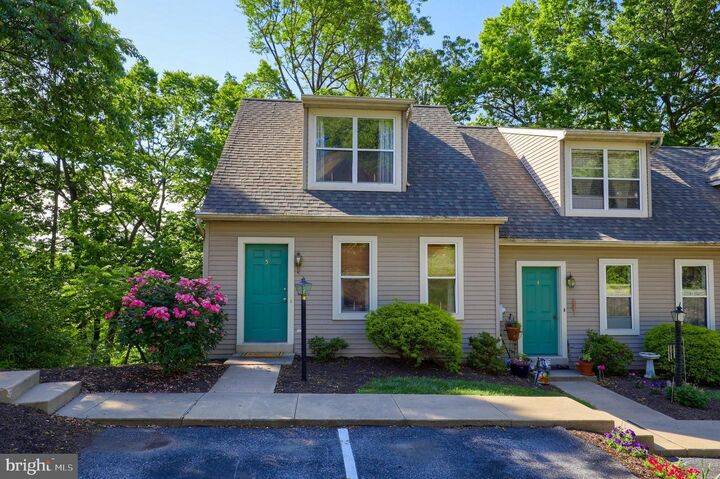5 Westpointe Drive  Ephrata PA 17522 photo