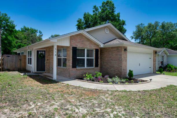 Property Photo:  114 Quince Avenue  FL 32578 