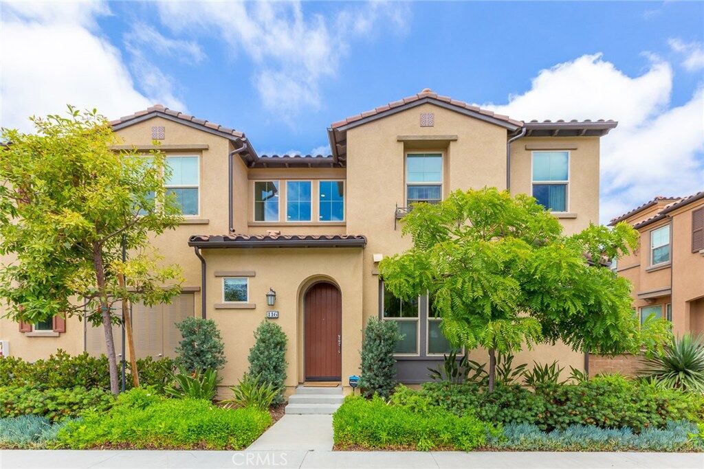 Property Photo:  116 Finch  CA 92630 