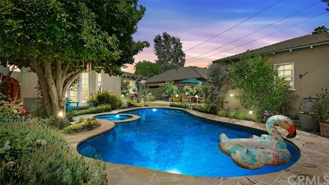 Property Photo:  711 S Griffith Park Drive  CA 91506 