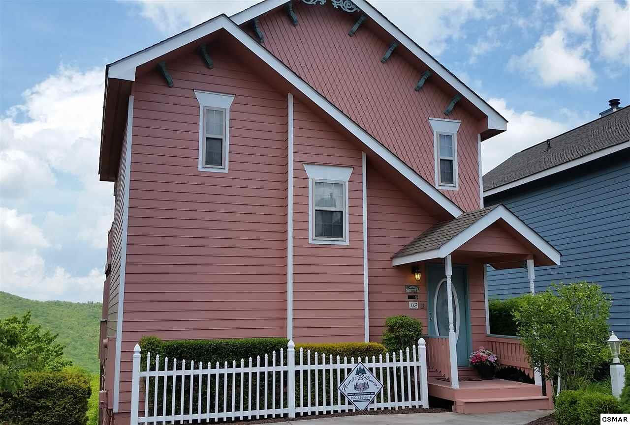 Property Photo:  1386 Ski View Drive  TN 37738 