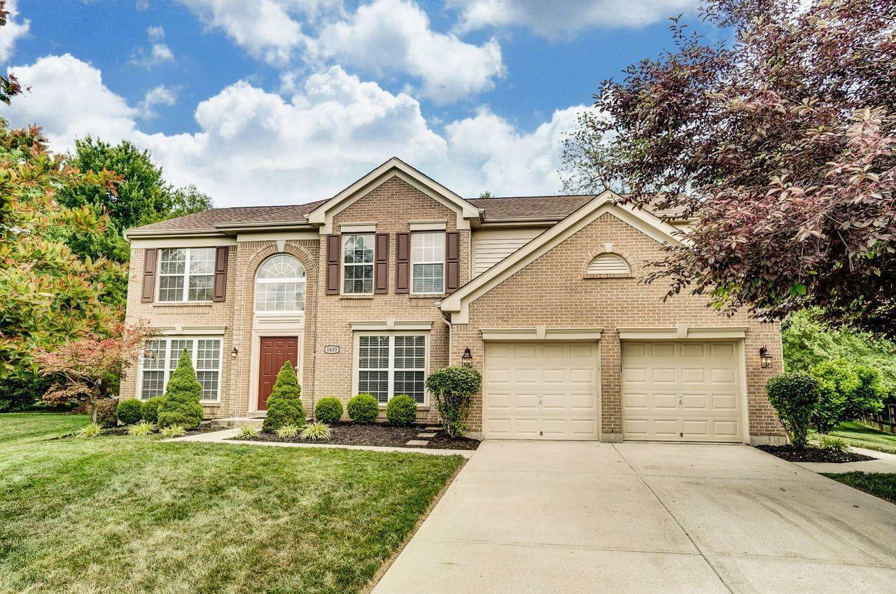 Property Photo:  1633 Squires Wood Ct  OH 45150 