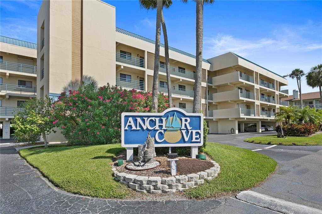 Property Photo: 363 Pinellas Bayway Way S 53 FL 33715