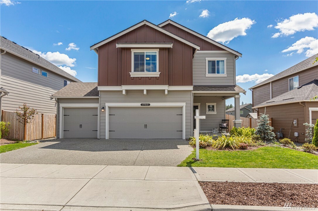 17512 Oak St  Granite Falls WA 98252 photo