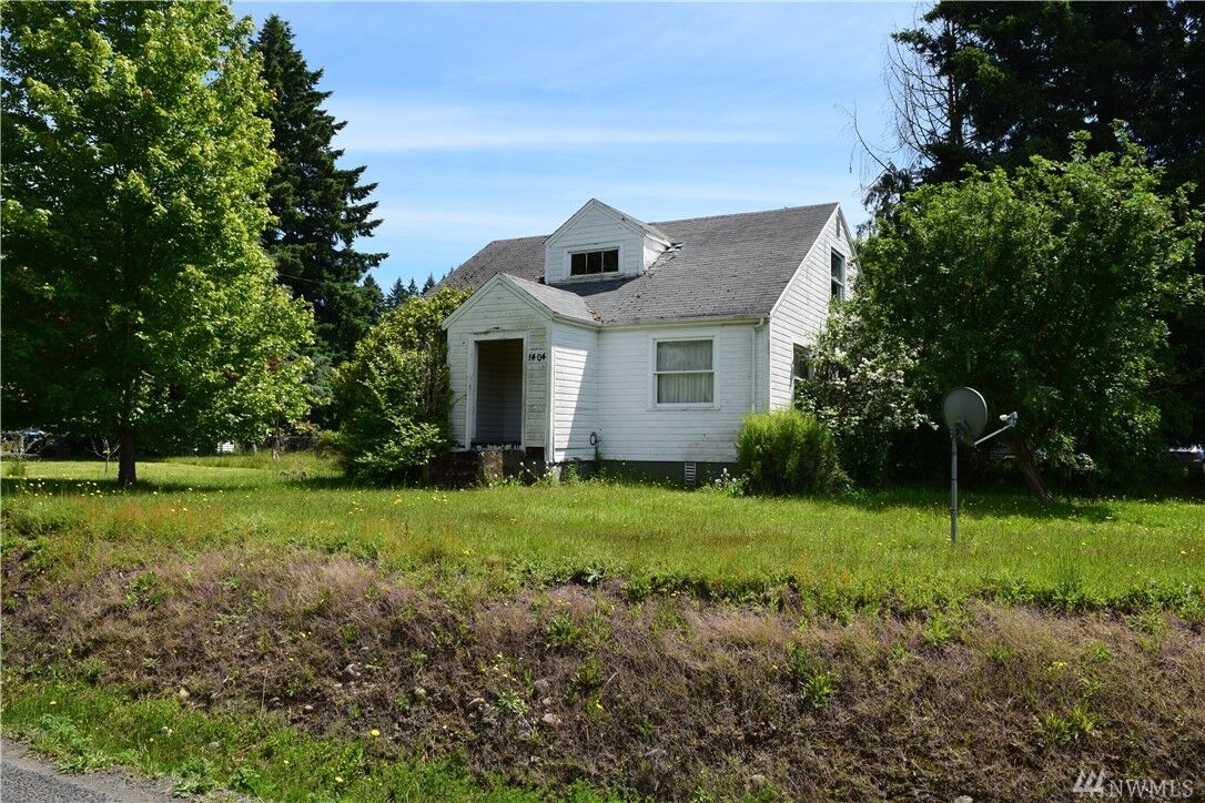 Property Photo:  1404 NW Kerron Street  WA 98596 