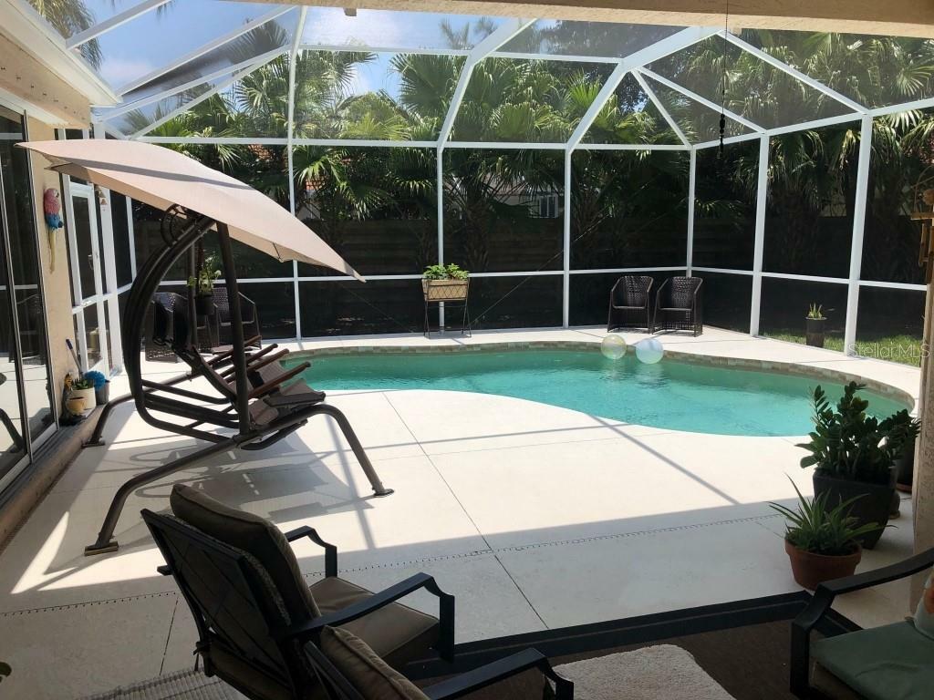 Property Photo: 866 Oak Briar Lane FL 34229