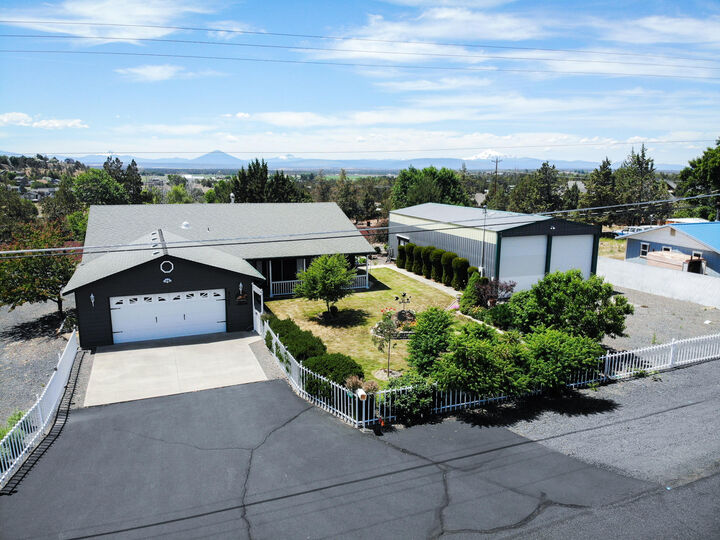 9047 13th Street  Terrebonne OR 97760 photo