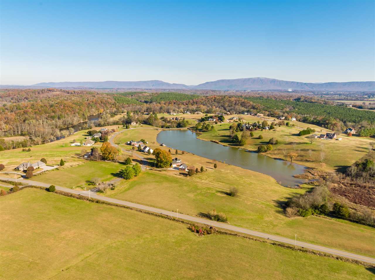 Property Photo:  00 Upper River Road  TN 37310 