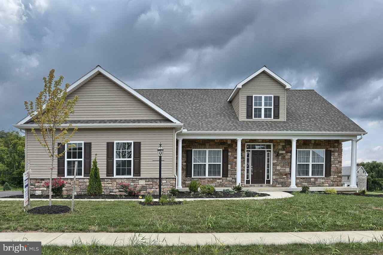 Property Photo: 43 Franklin Drive PA 17055