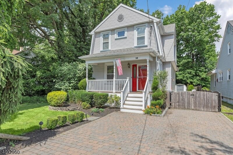 Property Photo:  16 Burnside Ave  NJ 07016 