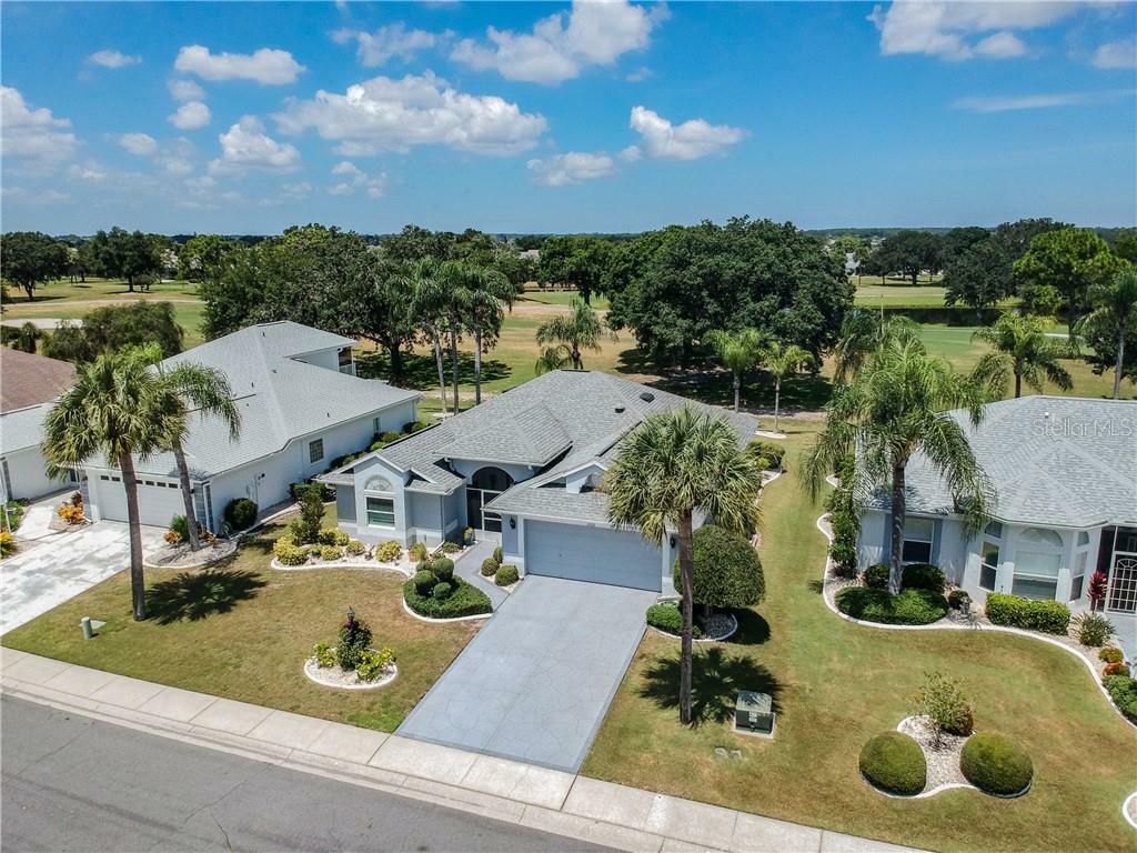 Property Photo:  2028 Prestancia Lane  FL 33573 