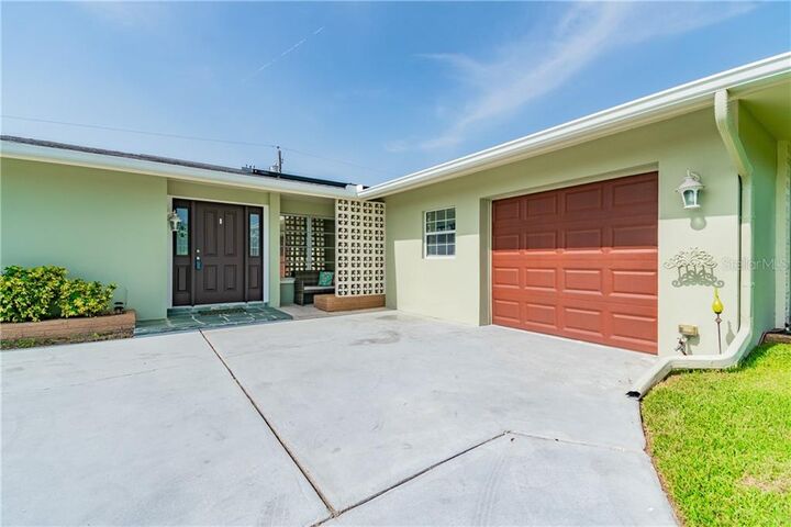 Property Photo: 14012 Starboard Drive FL 33776