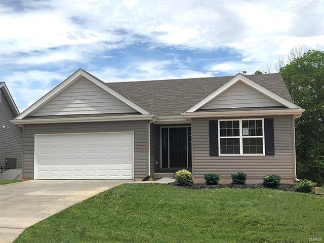 Property Photo: 206 Brookview Way Court 63366