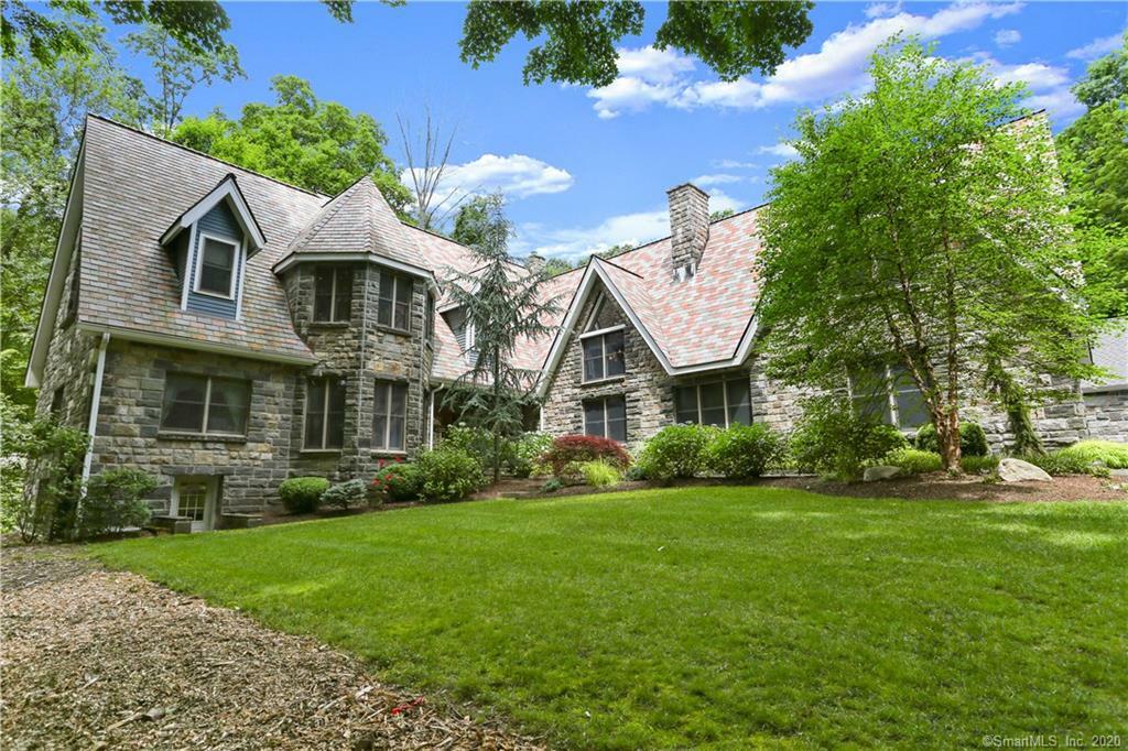 Property Photo:  42 Raymond Lane  CT 06897 