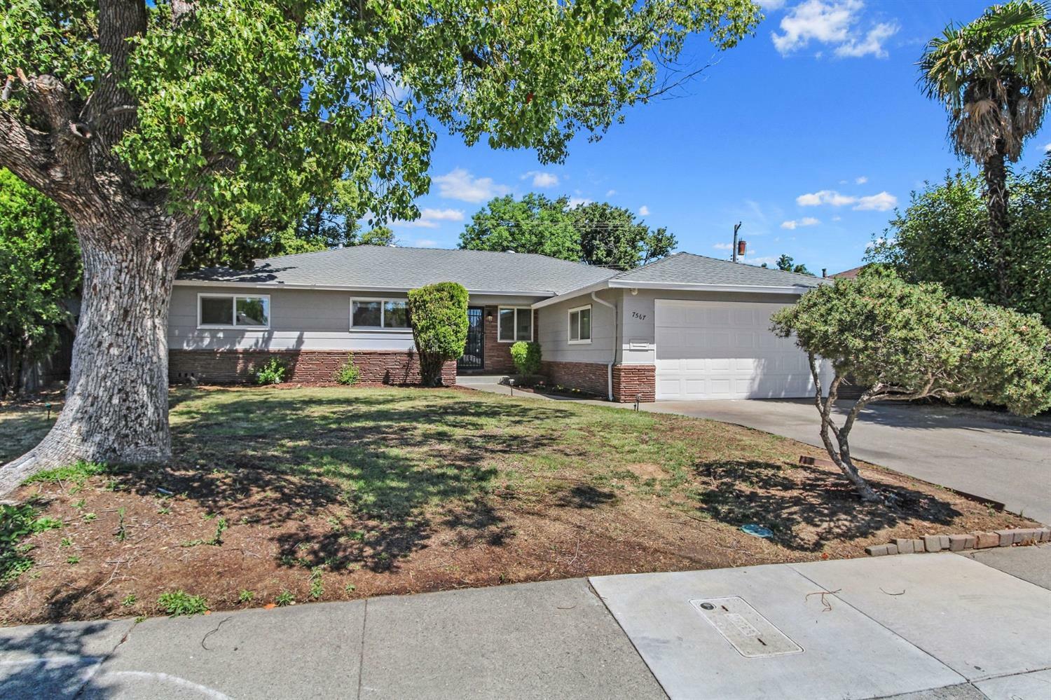 Property Photo:  7567 Saint Lukes Way  CA 95823 