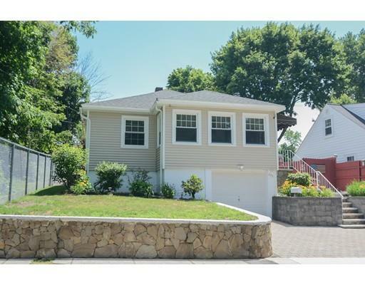 Property Photo: 205 N Llewellyn St MA 01850