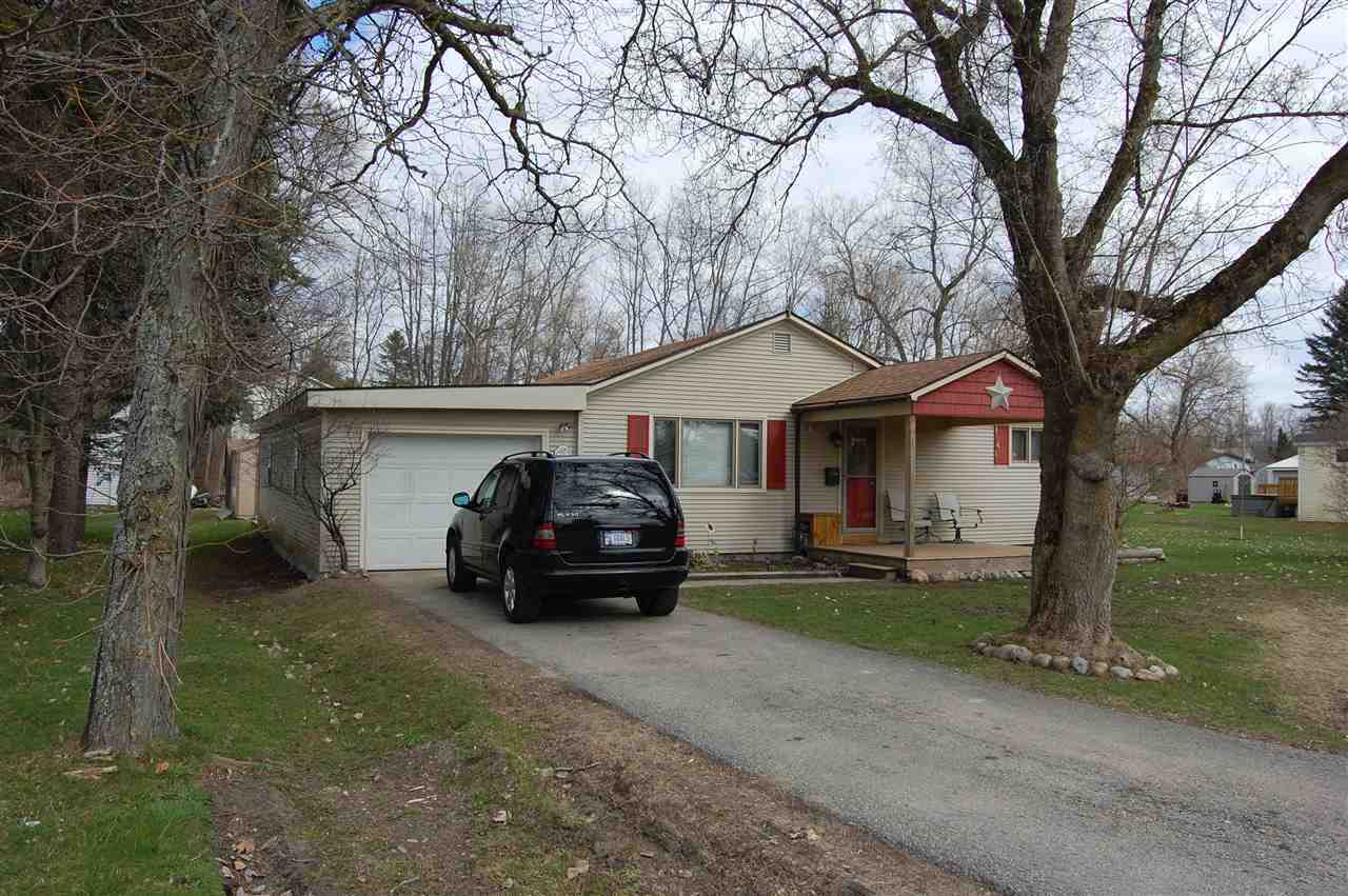 Property Photo:  428 N Park  MI 49712 