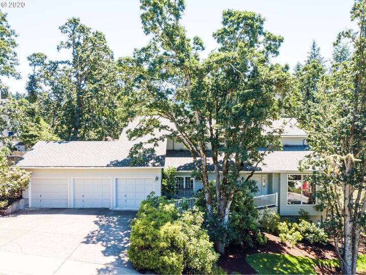 5189 Solar Heights Dr  Eugene OR 97405 photo