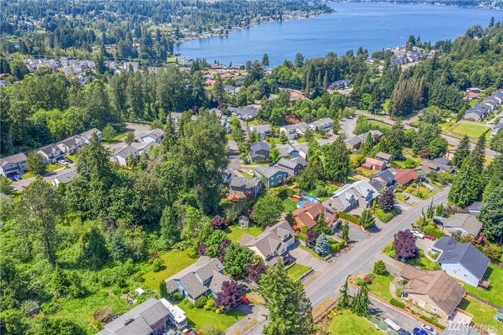 Property Photo: 1422 117th Drive SE WA 98258