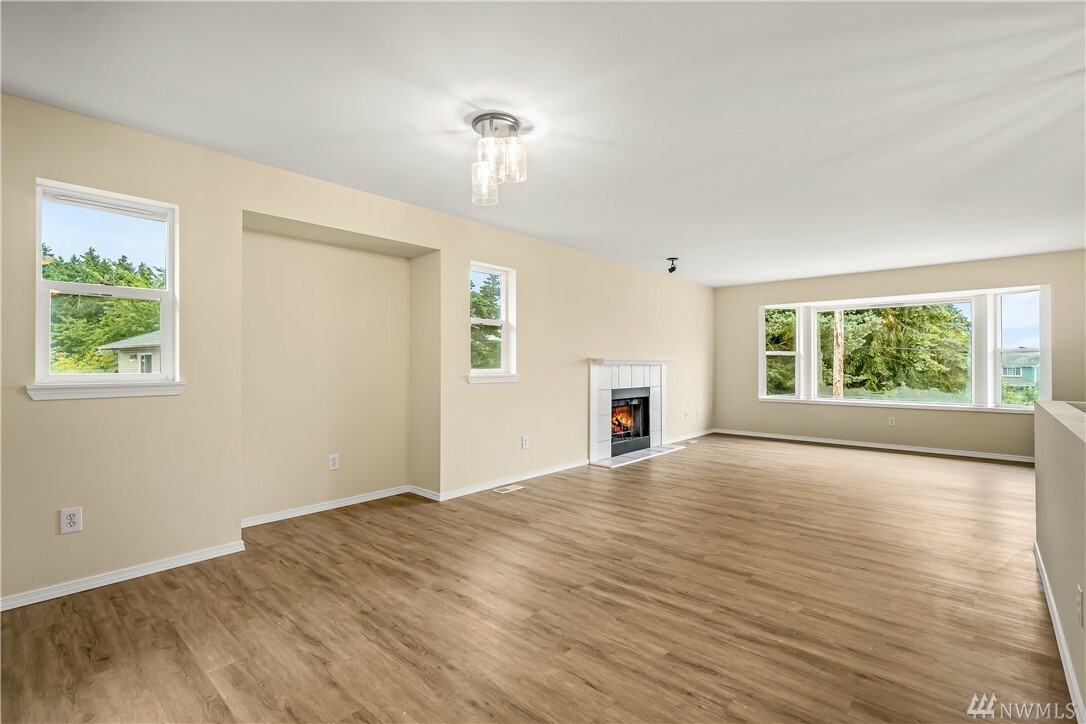 Property Photo:  6025 57th Dr NE  WA 98270 