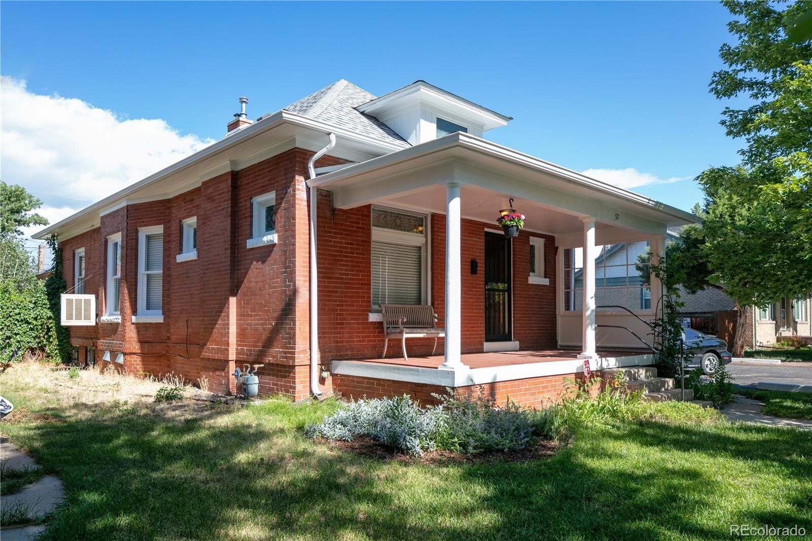 Property Photo:  57 S Emerson Street  CO 80209 