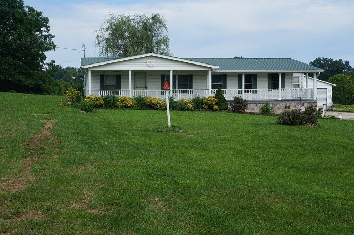 Property Photo:  838 Walkertown Road  TN 37321 