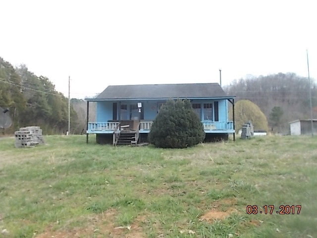 Property Photo:  424 Hicks  TN 37303 