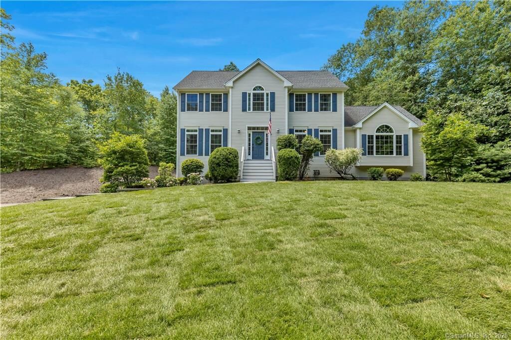 Property Photo:  26 Marlin Road  CT 06482 