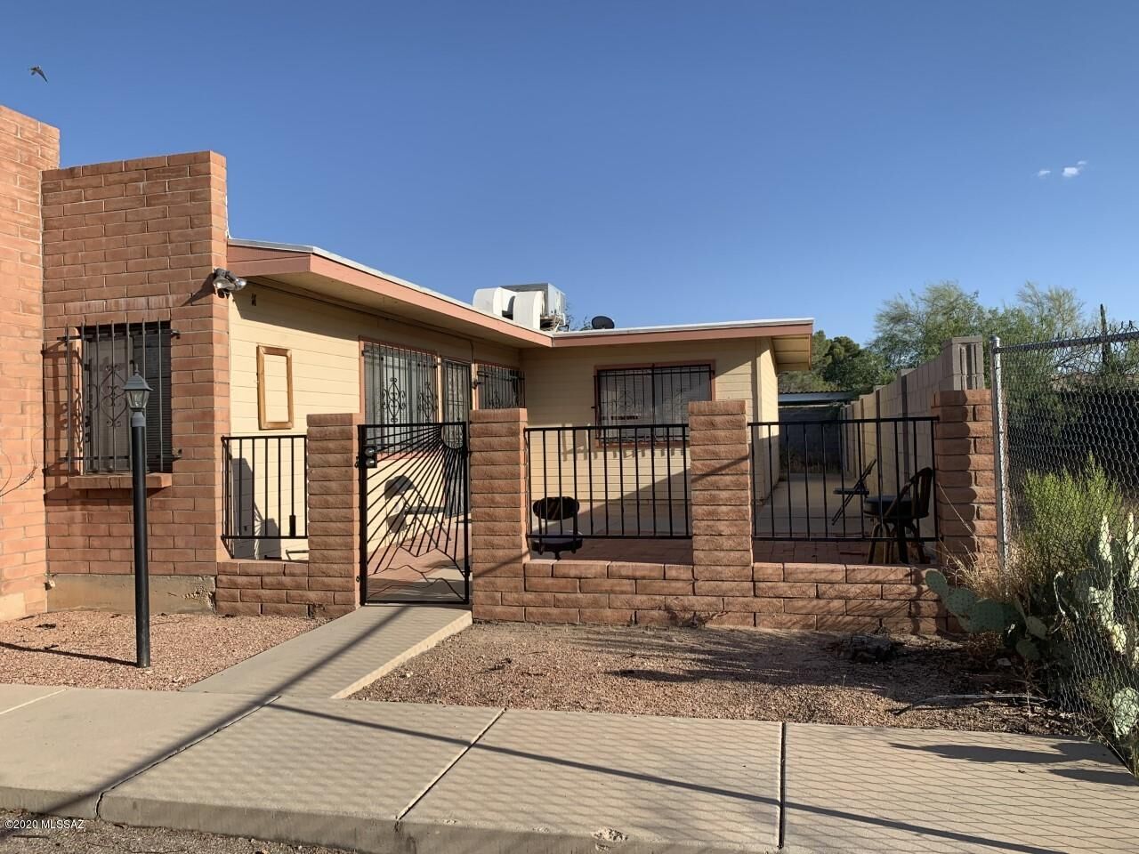 Property Photo:  6050 E 2nd Street  AZ 85711 
