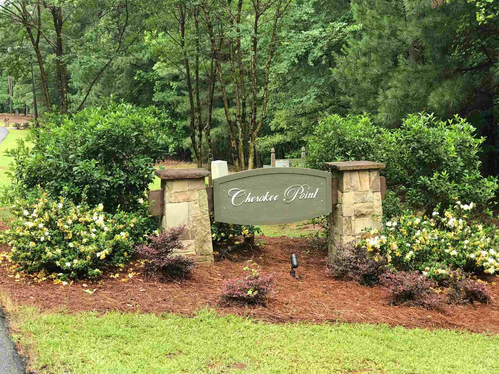 Property Photo: 1091 Eagle Bluff Court GA 30642