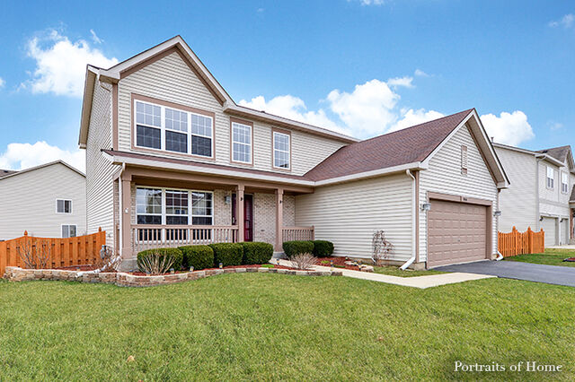 Property Photo:  904 Christopher Street  IL 60545 