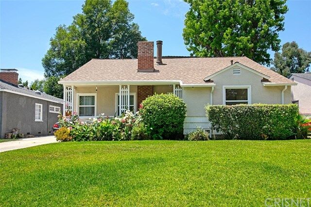 Property Photo:  5727 Colbath Avenue  CA 91401 