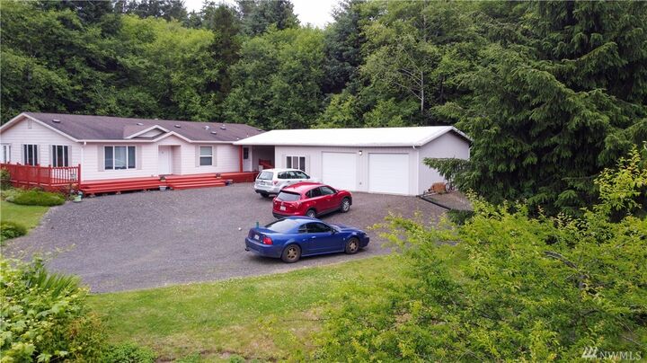 Property Photo:  67 Pacific Lane  WA 98571 
