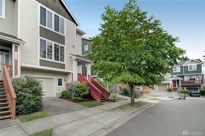 Property Photo:  1552  Twin Berry Avenue  WA 98466 