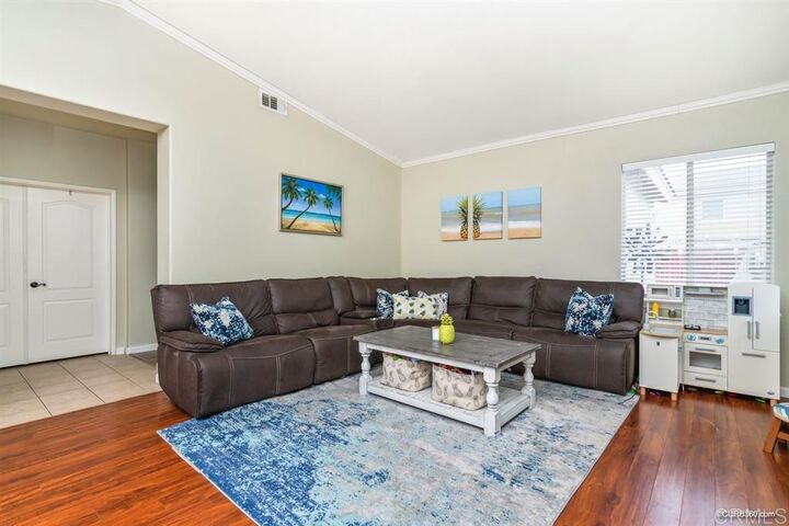 Property Photo: 3968 Coral Haven Ct CA 92571