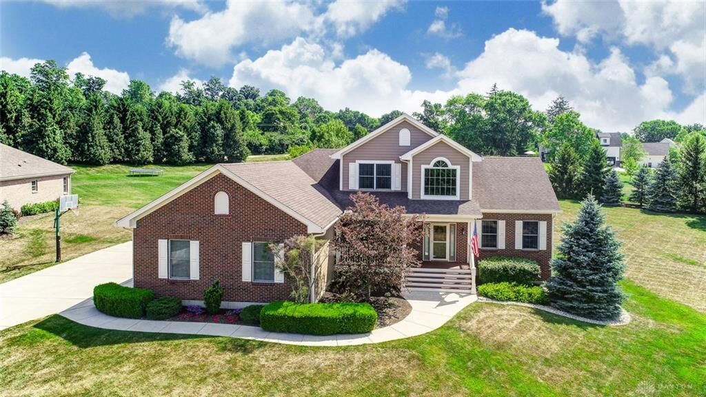 Property Photo: 432 Meadowview Court OH 45066