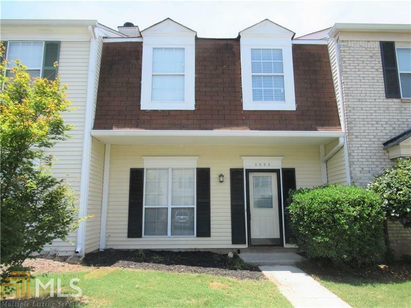 Property Photo:  3928 Hancock Cir  GA 30340 