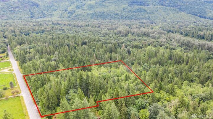 Property Photo: 58062 State Route 20 WA 98283