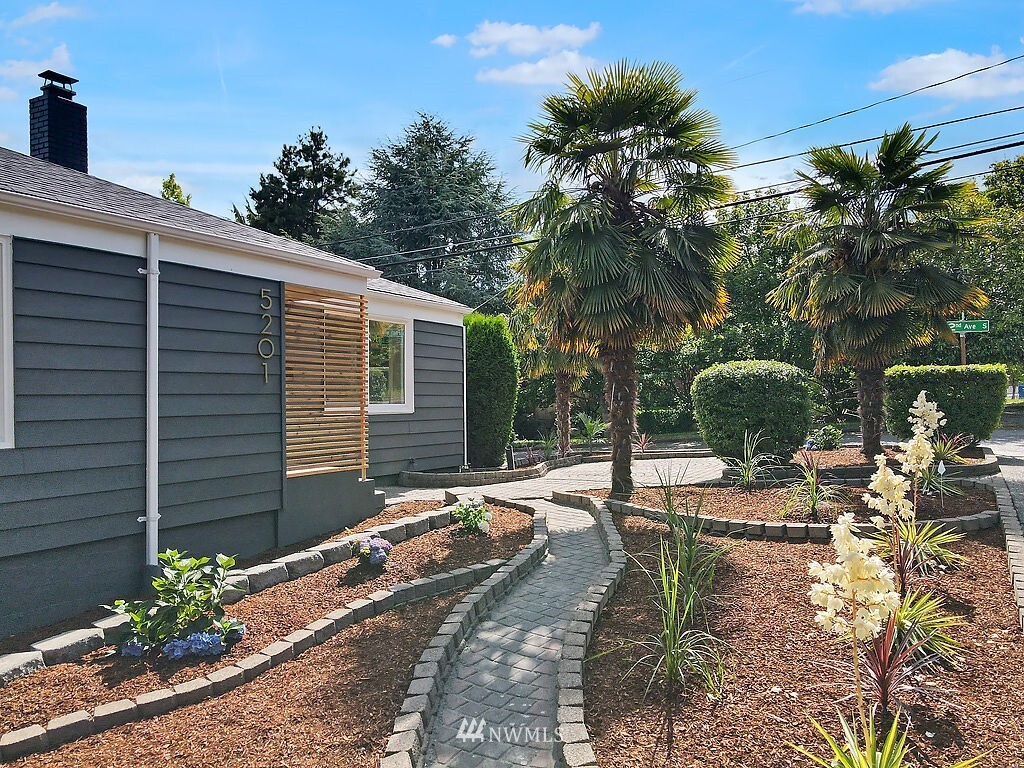 Property Photo: 5201 S Pearl Street WA 98118