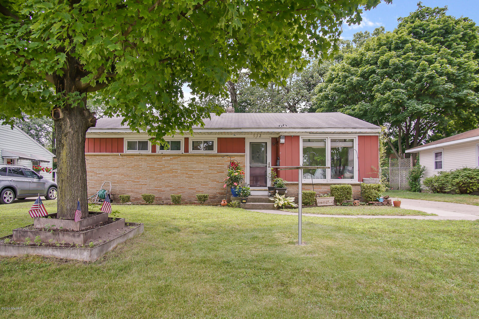 Property Photo:  932 Walcott Street SW  MI 49509 