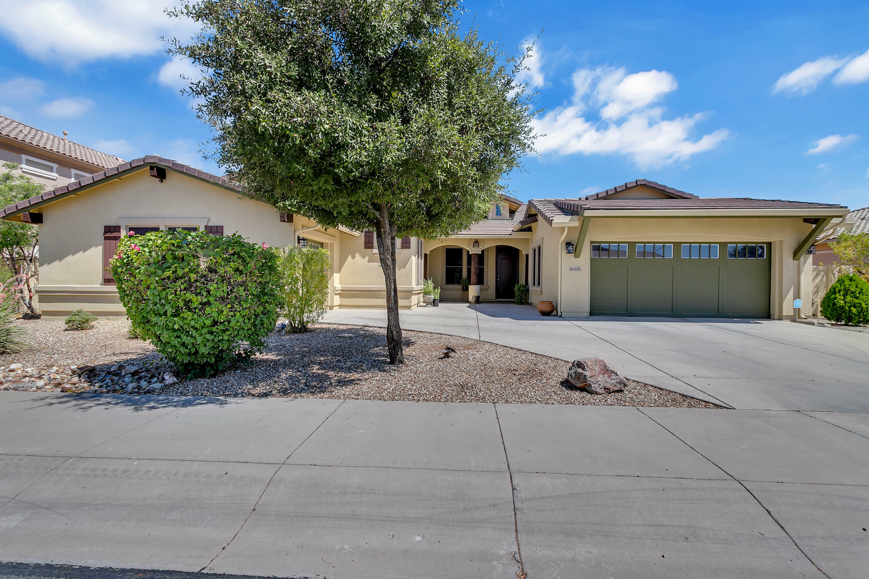 Property Photo:  16005 W Glenrosa Avenue  AZ 85395 