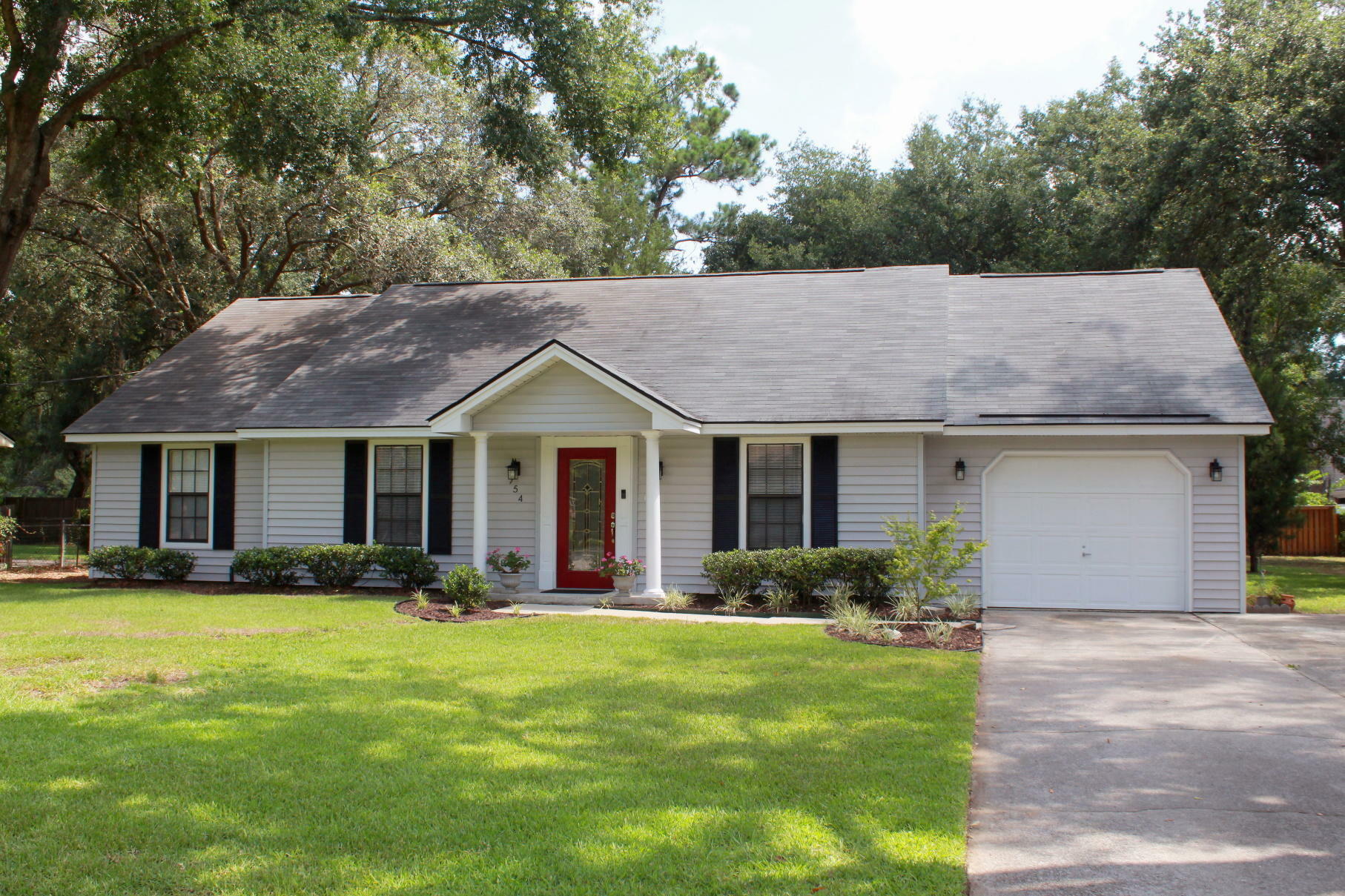 Property Photo:  754 Tallwood Road  SC 29412 