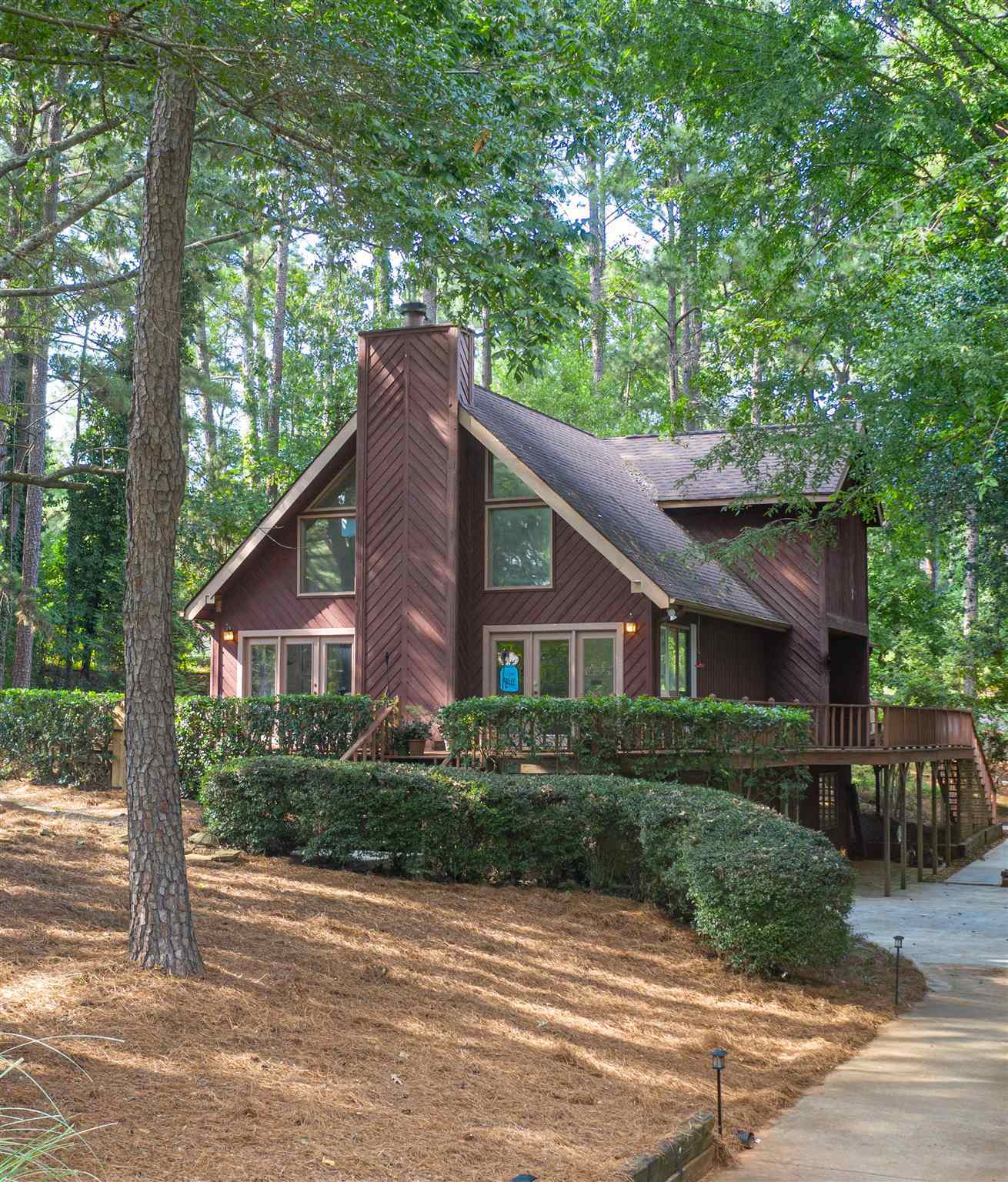 Property Photo: 1241 Anchor Bay Circle GA 30642