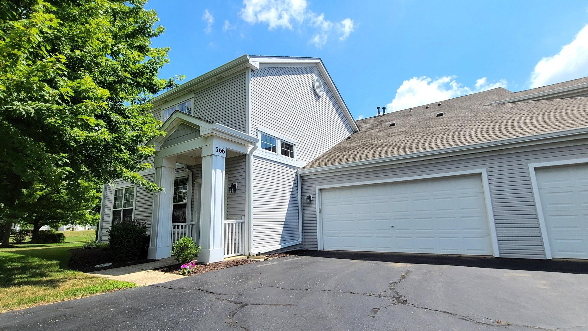 Property Photo: 366 Cascade Lane IL 60543