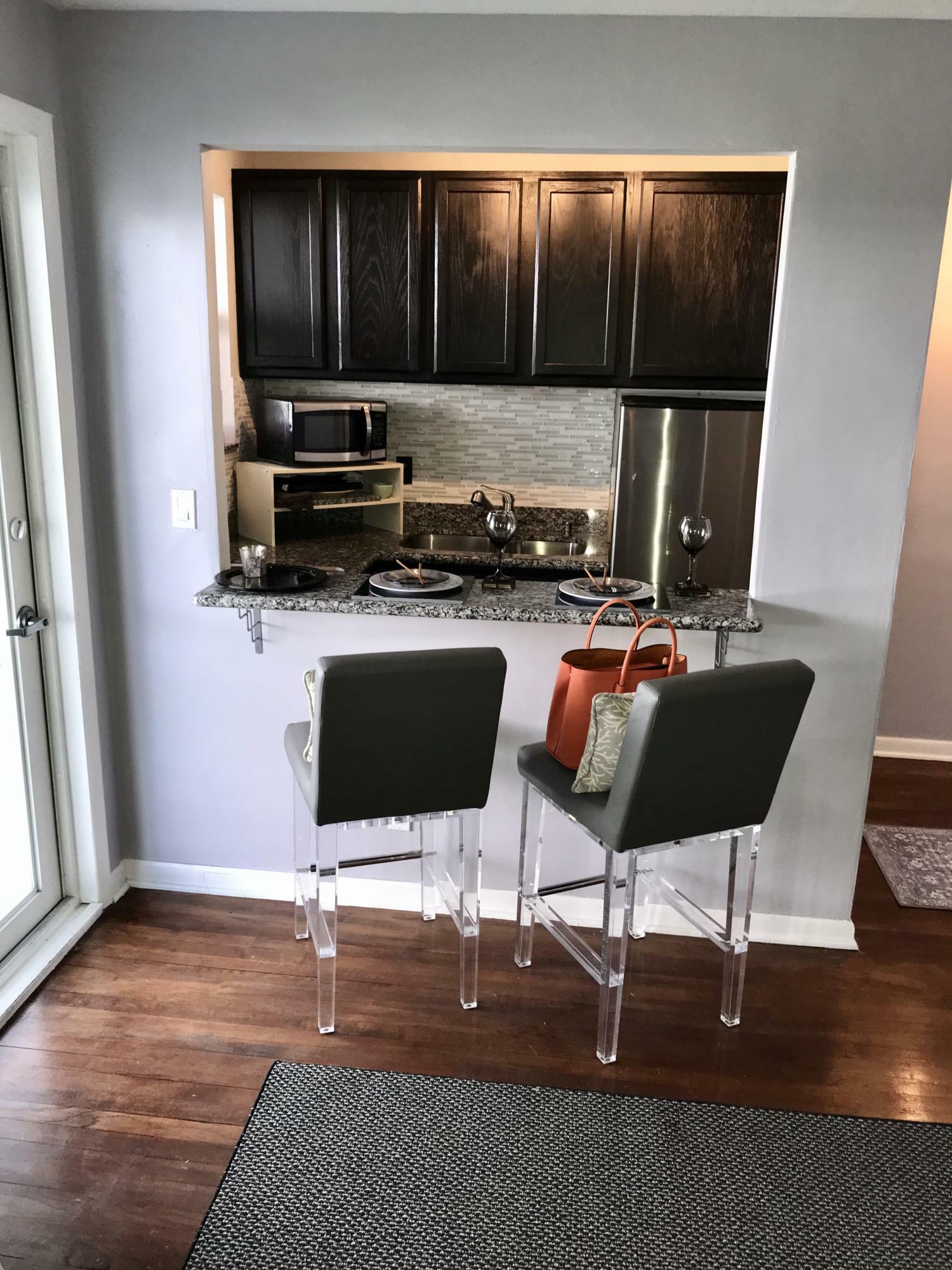 Property Photo: 302 Lake Osborne Drive 4 FL 33461