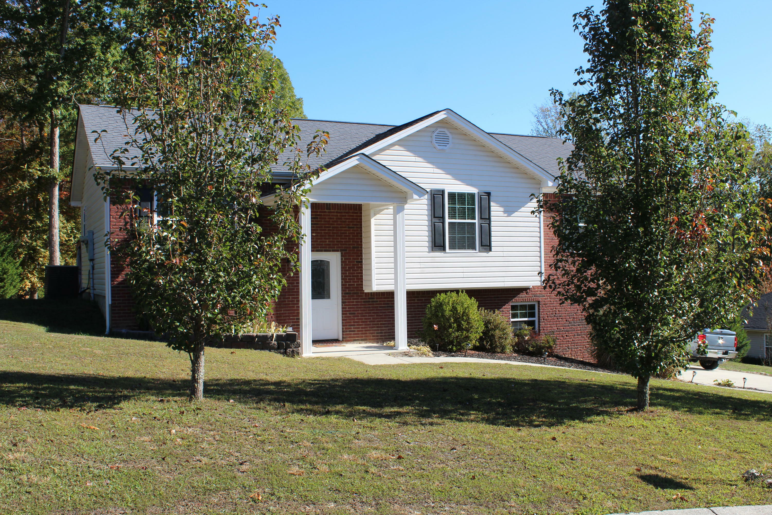 1255 Pendall Ln  Soddy Daisy TN 37379 photo