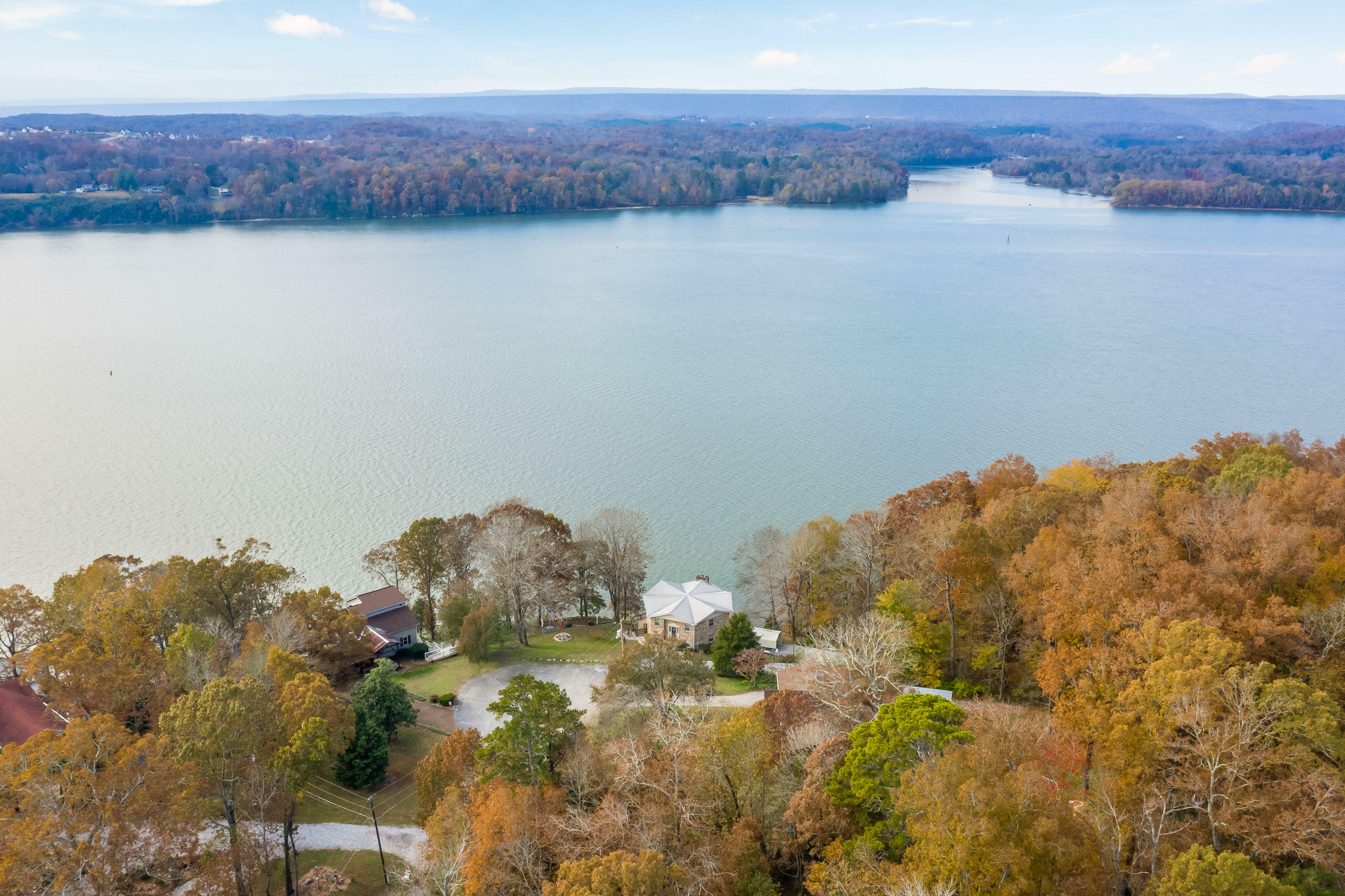 Property Photo:  5653 Willow Point Lane  TN 37341 