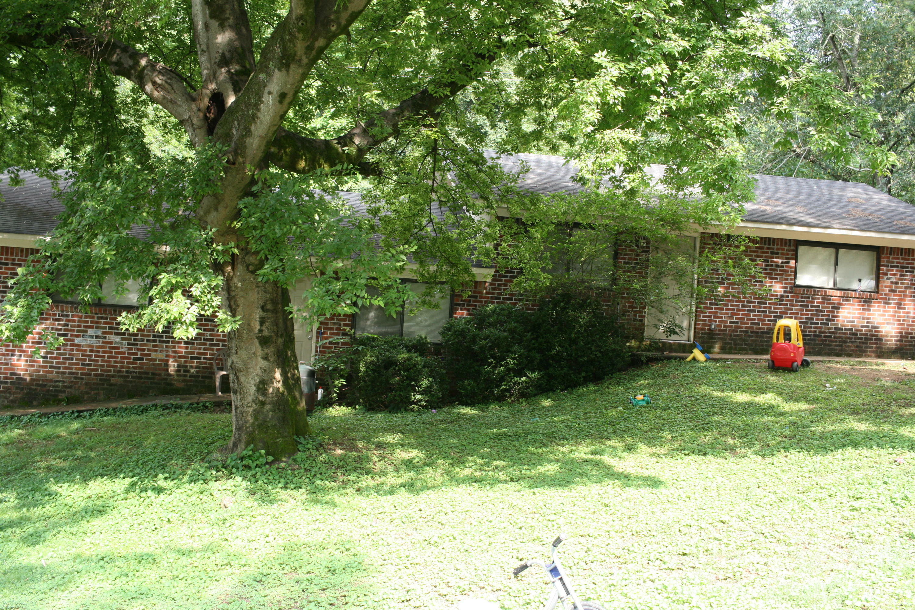 7623 Bishop Dr  Chattanooga TN 37416 photo