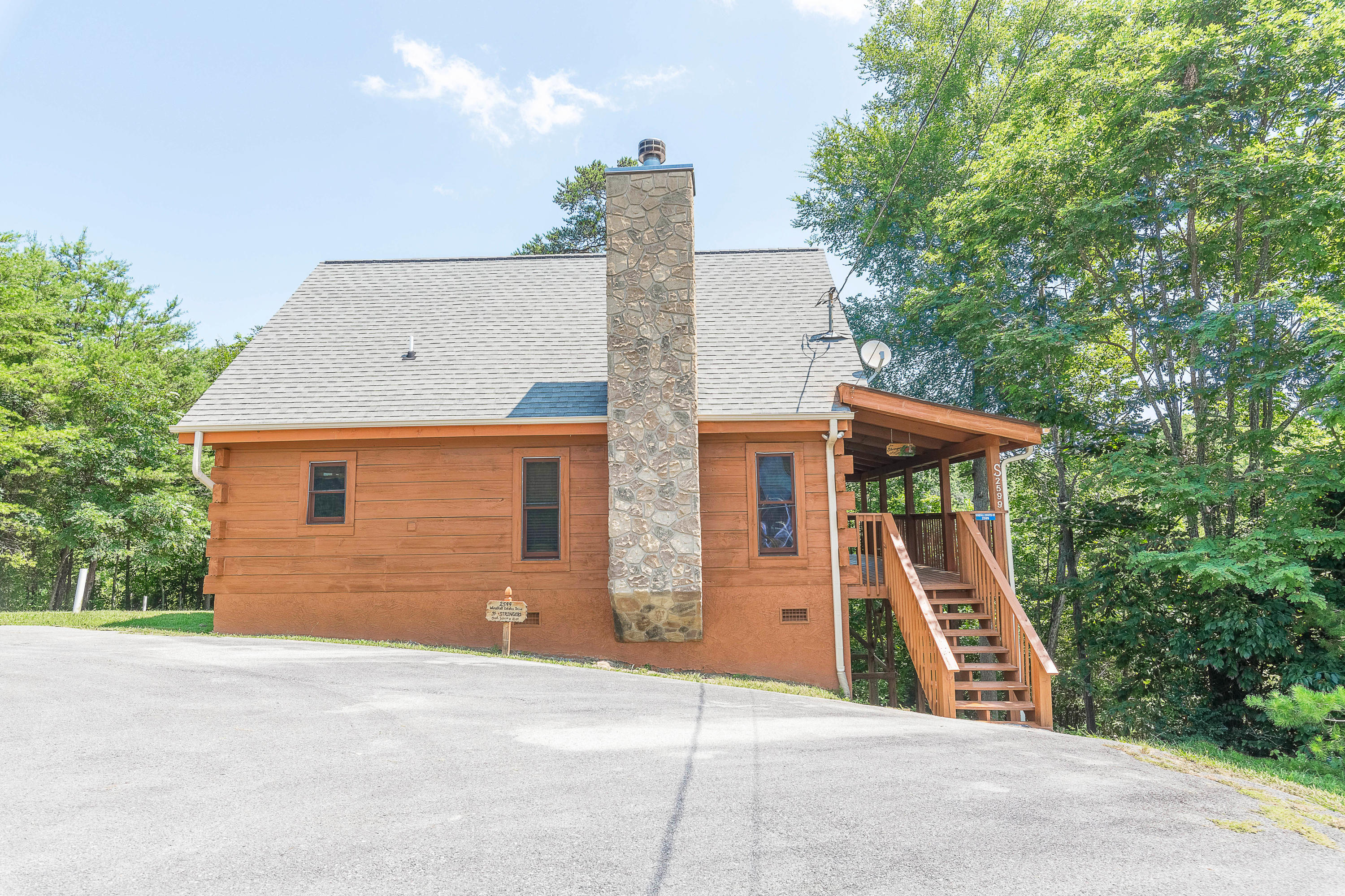 Property Photo: 2599 Windfall Estates Drive TN 37876