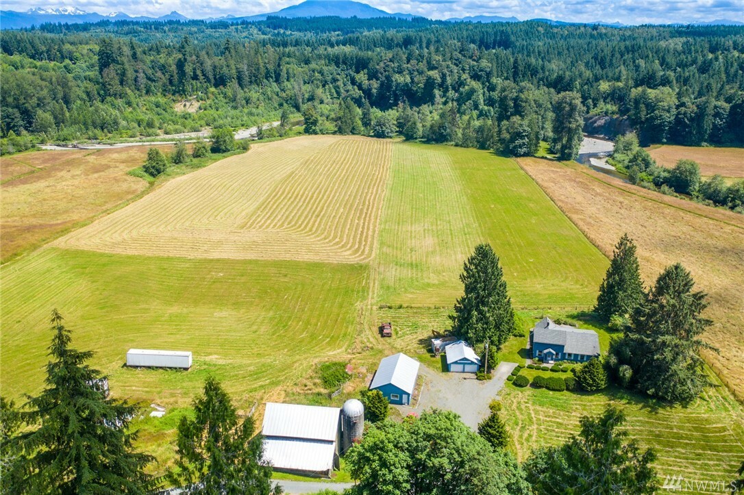 Property Photo:  4427 Schwarzmiller Rd  WA 98258 